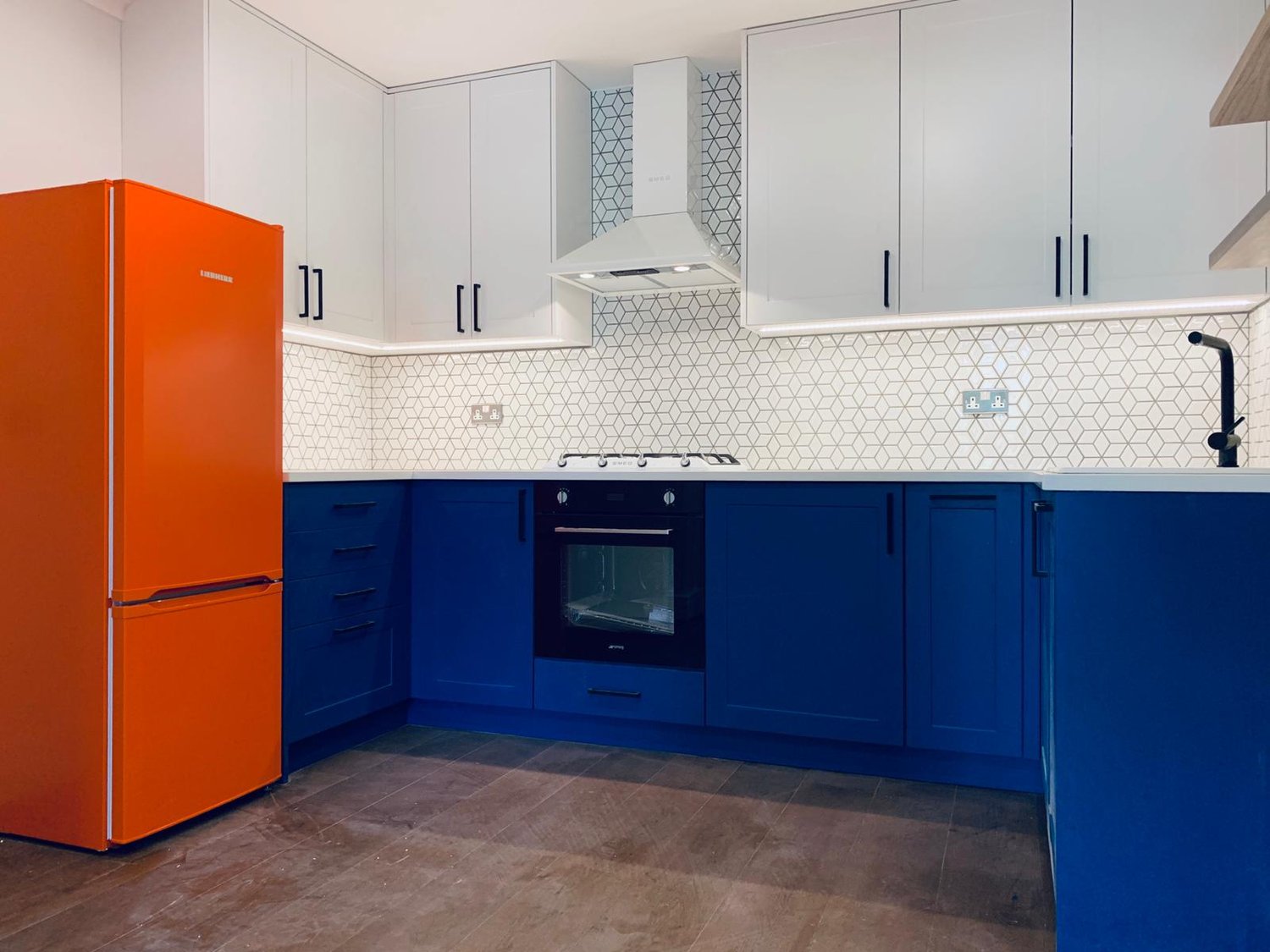 RUSSEL SQUARE Flat
